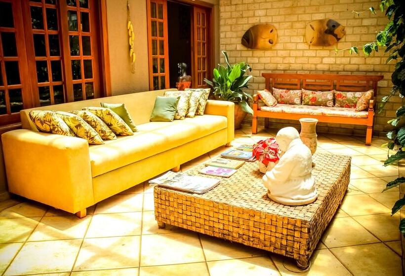 هتل Pousada Santa Rita