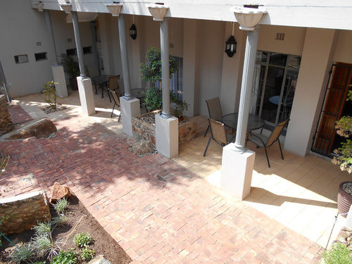 بنسيون @four Guest House Brits