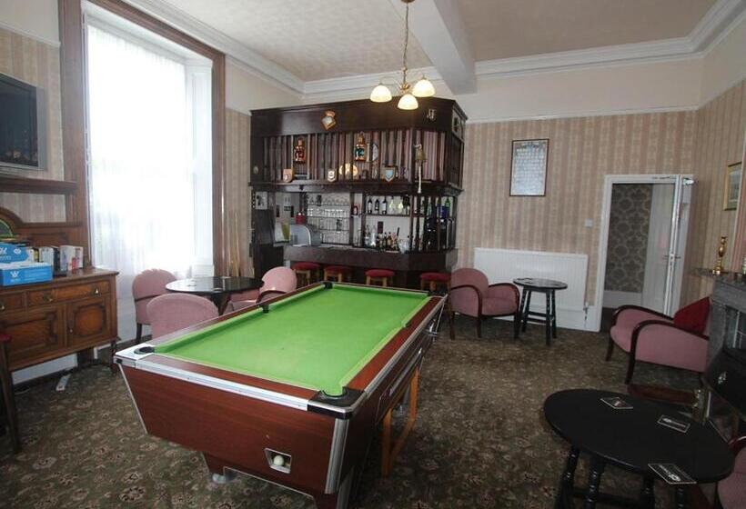 פנסיון Spring Garden Guest House