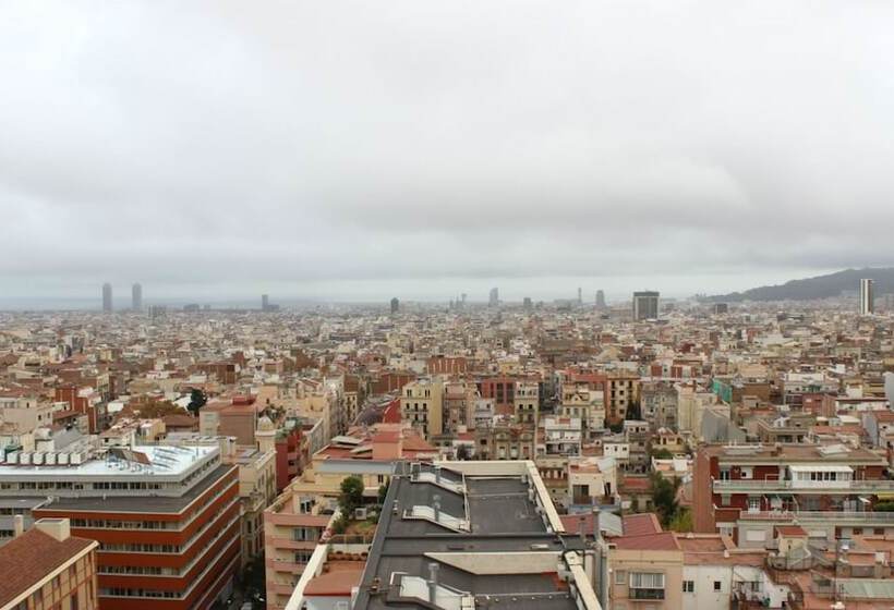 Residencia Universitaria Lesseps