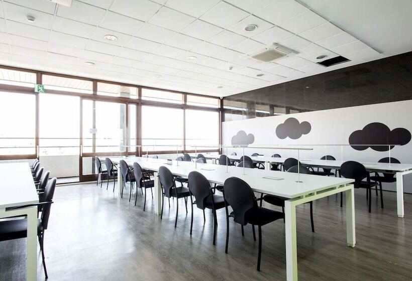 Residencia Universitaria Lesseps