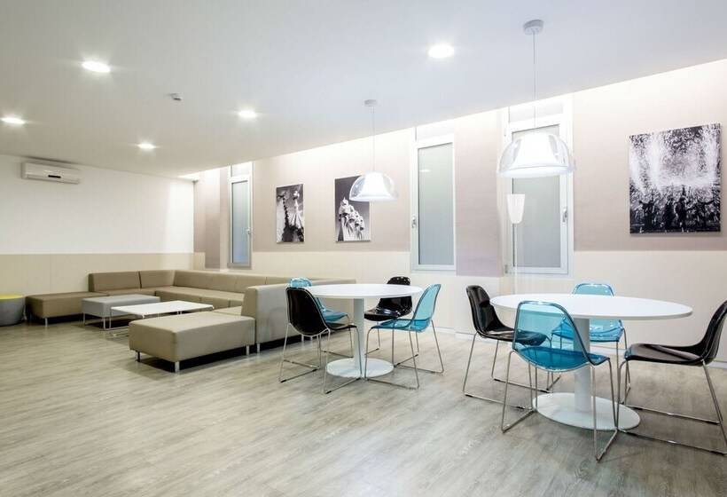 Residencia Universitaria Lesseps