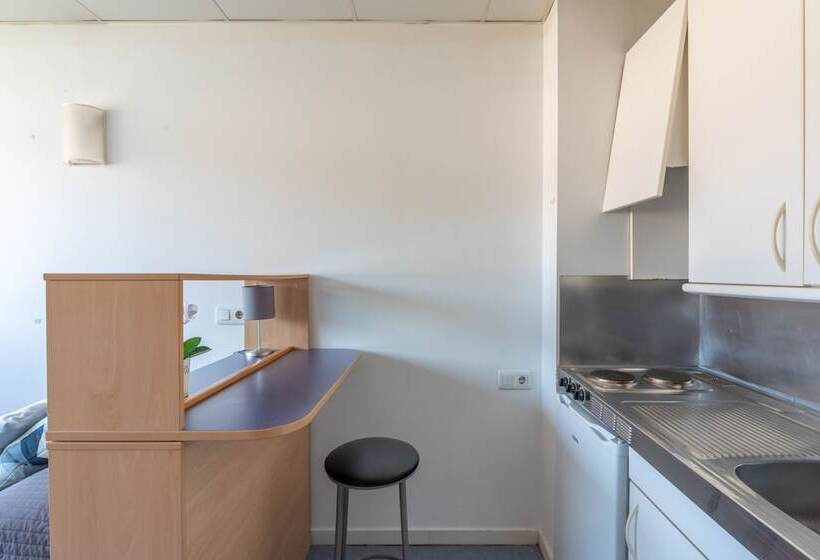 Residencia Universitaria Lesseps