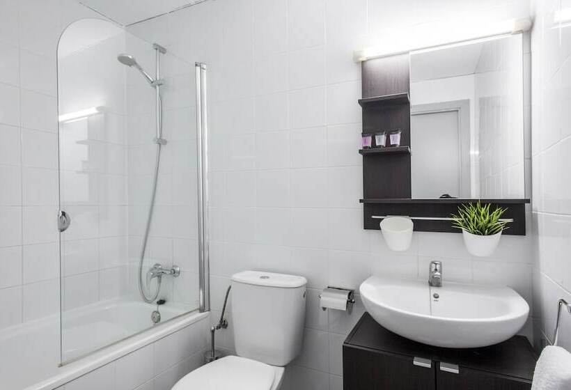 Residencia Universitaria Lesseps