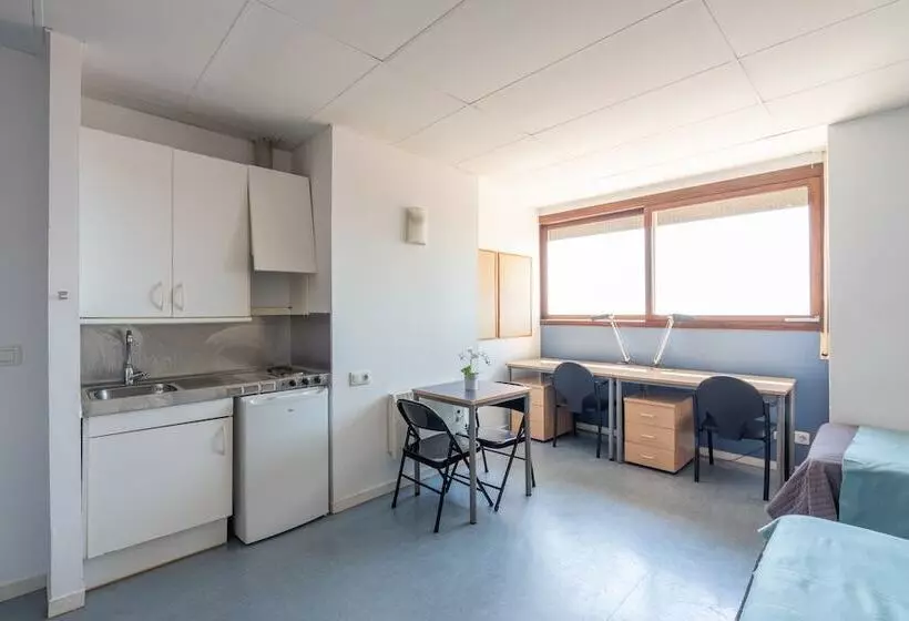 Residencia Universitaria Lesseps