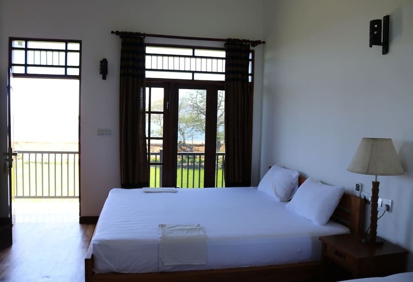 Serene Park Hotel By Ark