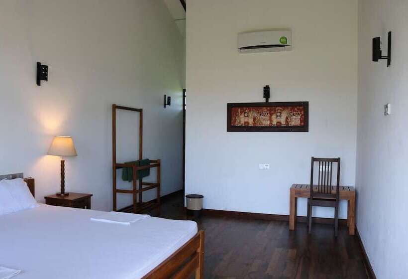 Serene Park Hotel By Ark