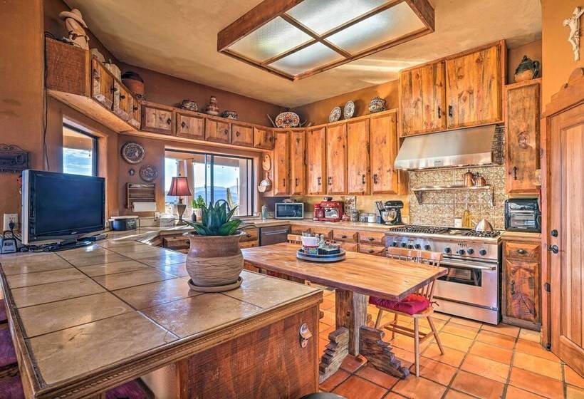 Mountain Views & Grill Space: Adobe Arizona Home
