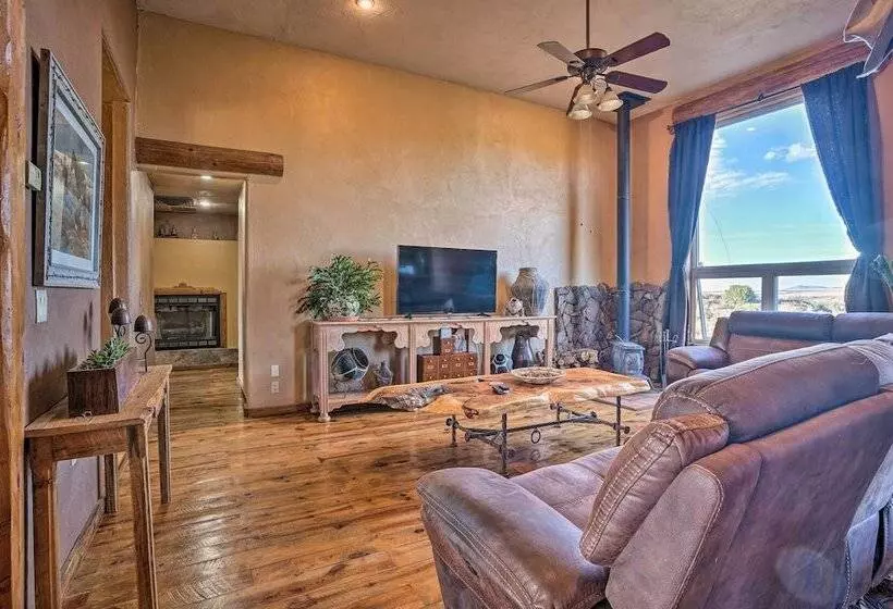 Mountain Views & Grill Space: Adobe Arizona Home