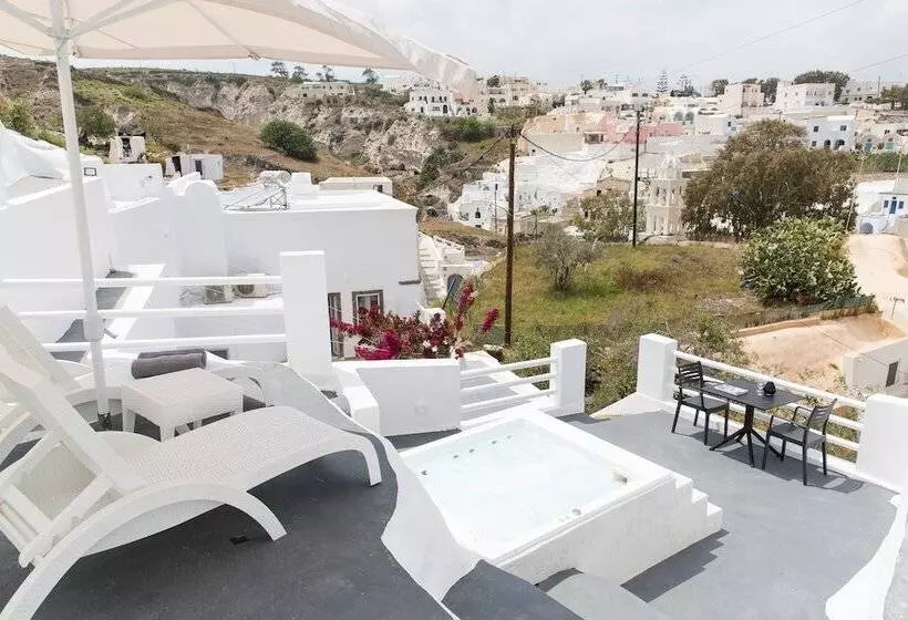 Aamiaismajoitus (B&B) Captain S House Suites