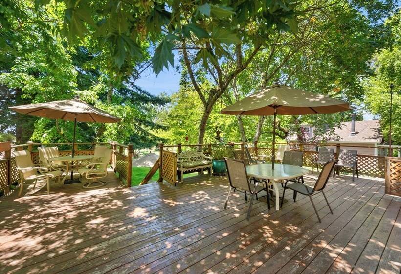 住宿加早餐 The Gables Wine Country Inn