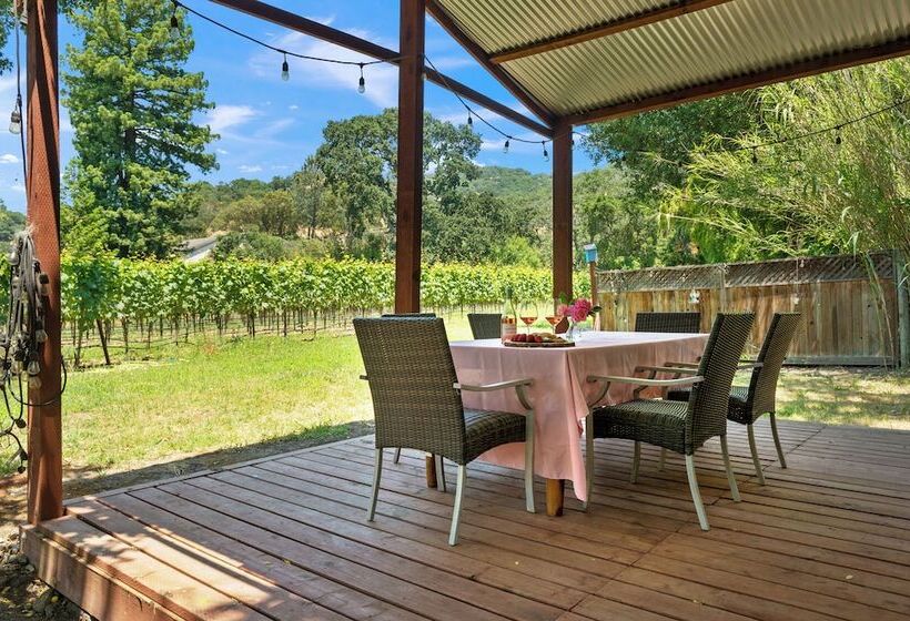 住宿加早餐 The Gables Wine Country Inn