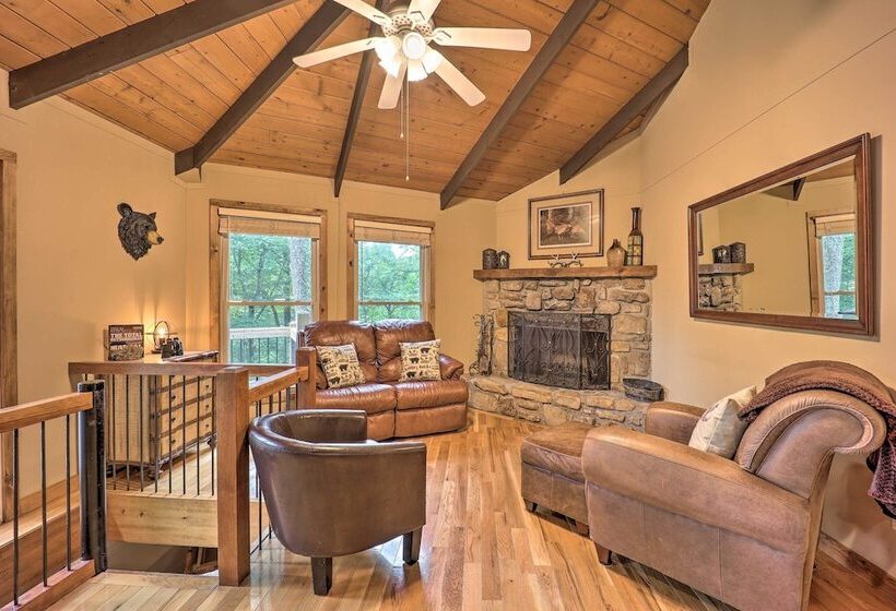 2 Decks, Mountain View: Beech Mountain Cabin!