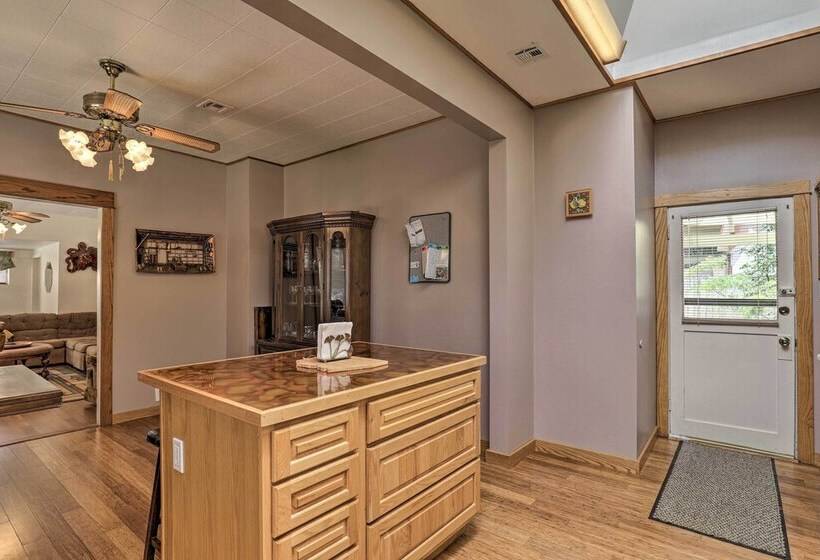 Bisbee Home < 1/2 Mi To Park & Tennis Courts!