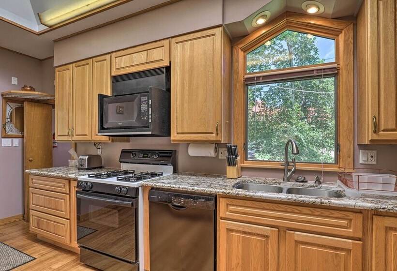 Bisbee Home < 1/2 Mi To Park & Tennis Courts!