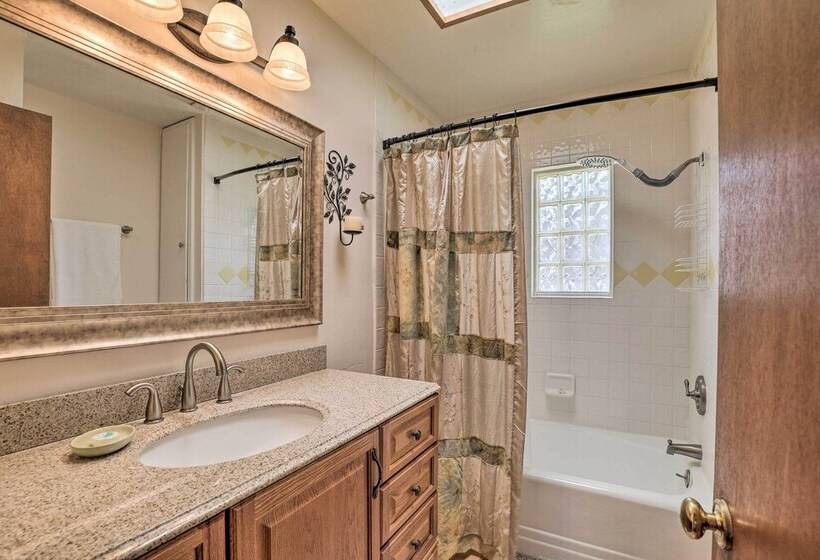 Bisbee Home < 1/2 Mi To Park & Tennis Courts!