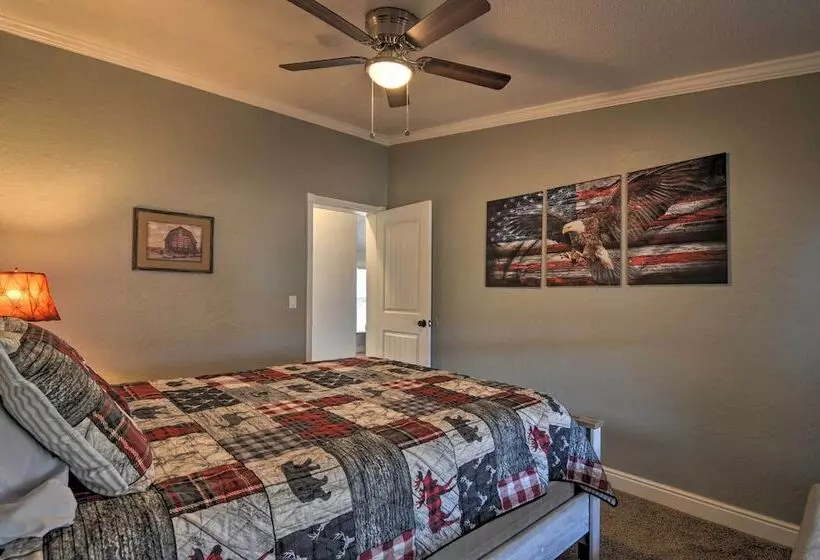 Bright & Beautiful Home, Explore Nat L Parks!