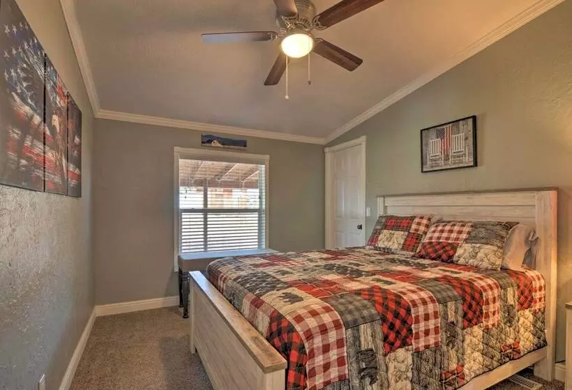 Bright & Beautiful Home, Explore Nat L Parks!