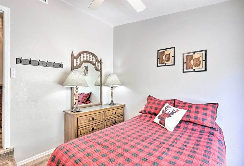 < 5 Mi To Ghost Town: Mtn View Crown King Retreat