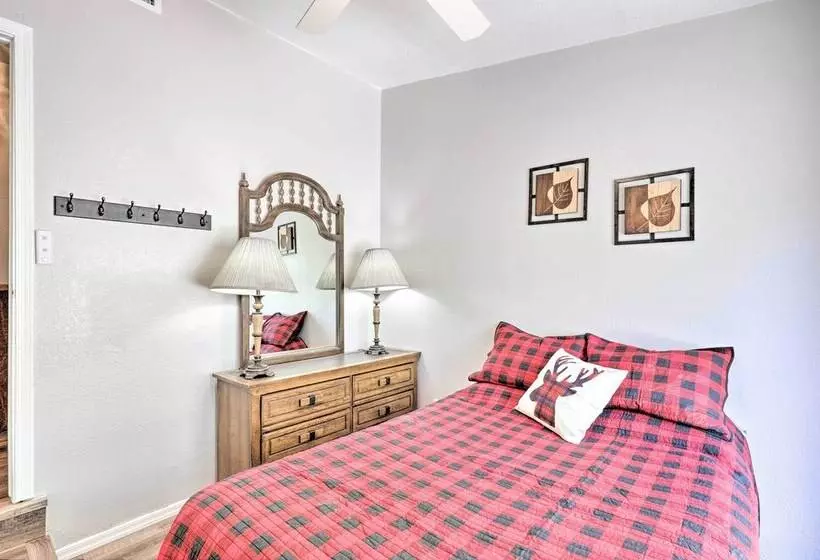 < 5 Mi To Ghost Town: Mtn View Crown King Retreat