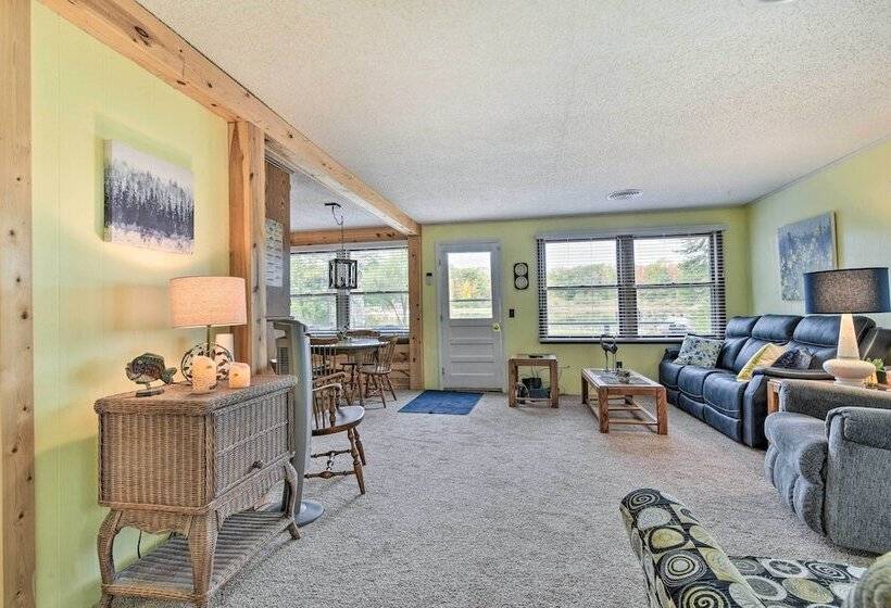 Charming Gladwin Family Cottage   Indian Lake