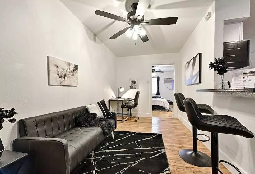 Cityplace Bnb Apart