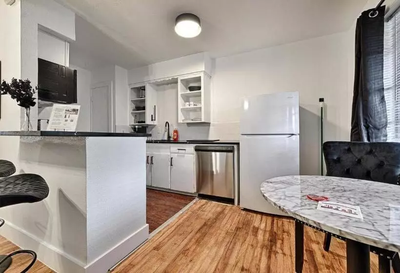 Cityplace Bnb Apart