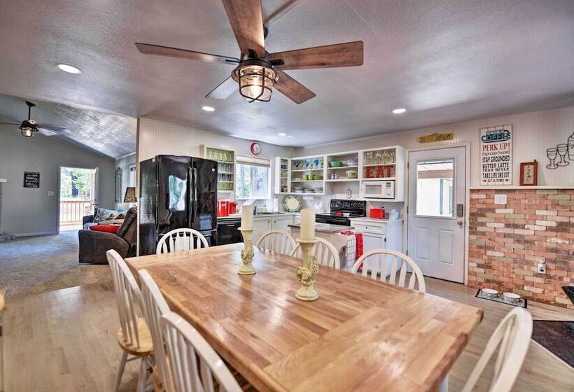 Coconino National Forest Home W/deck & Yard!