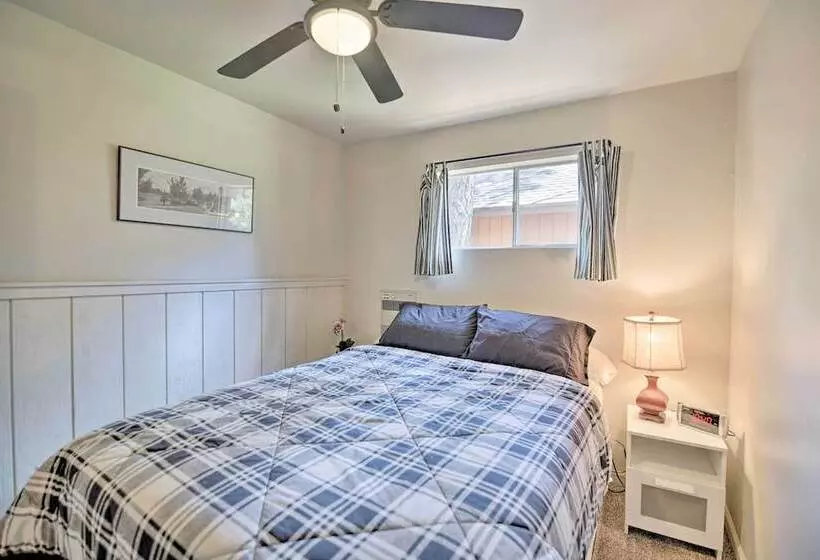 Coconino National Forest Home W/deck & Yard!