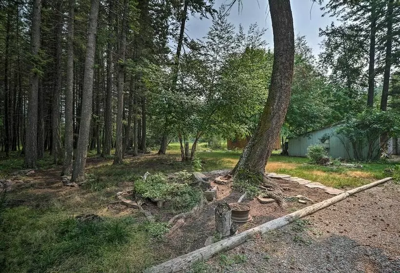 Cozy Abode W/ Views   15 Mi To Glacier Natl Park!