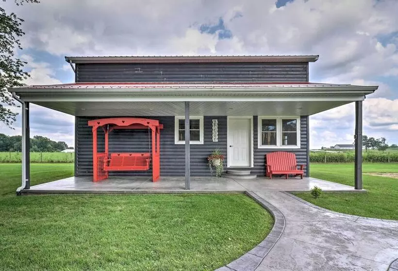 Cozy Haven Of Rest Home W/ Amish Country Views!