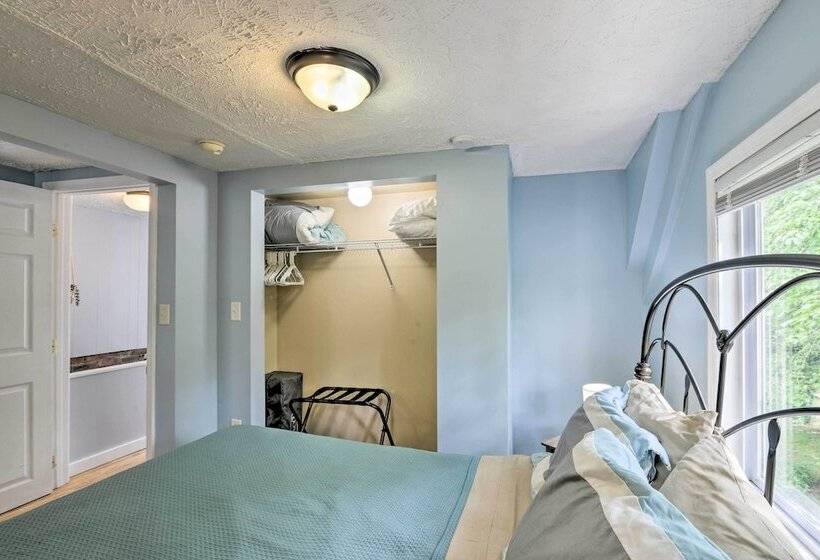 Enchanting Family House W/ Balcony < 3 Mi To Wvu!