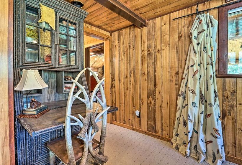 Fish Creek Ranch In Dolores: Hot Tub & Game Room
