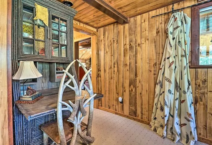 Fish Creek Ranch In Dolores: Hot Tub & Game Room