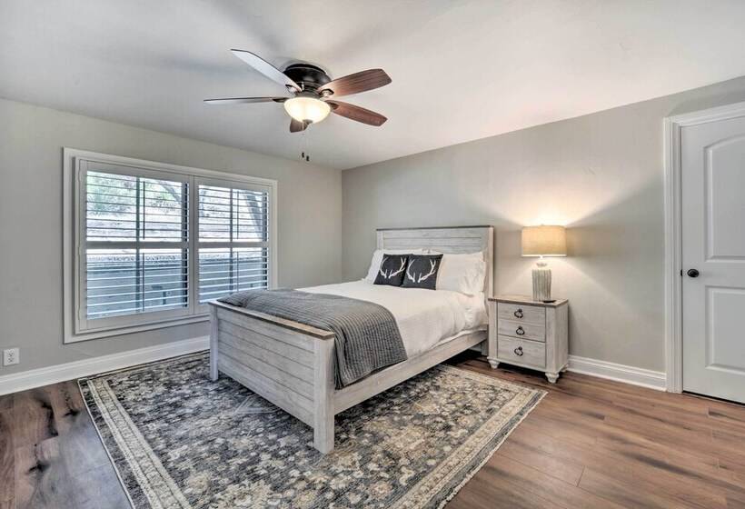 Helotes Hill Country Hideaway W/ 2 Decks!