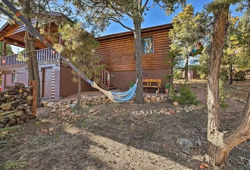 High Country Hideaway W/ Fire Pits & Grill!