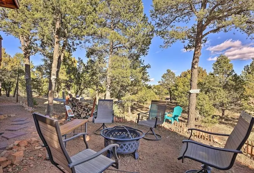 High Country Hideaway W/ Fire Pits & Grill!