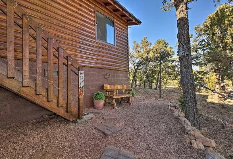 High Country Hideaway W/ Fire Pits & Grill!