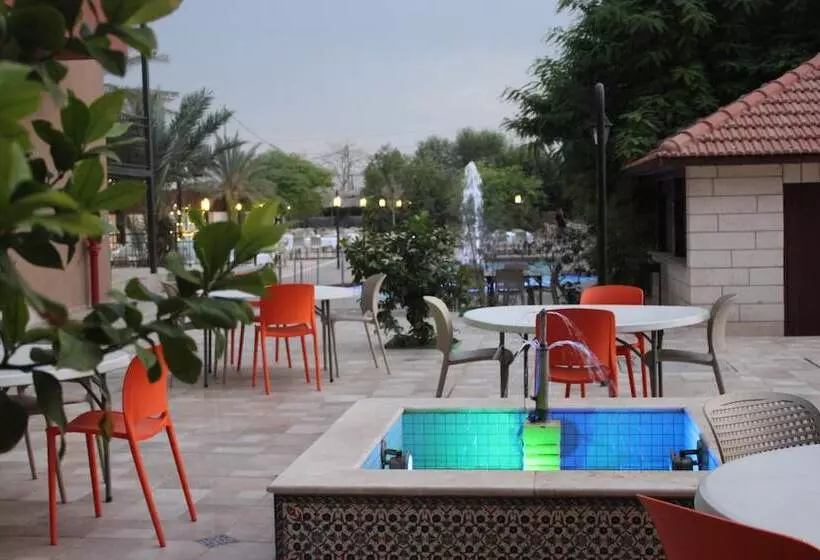 هتل Al Baiara Resort