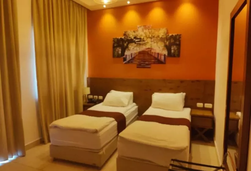 هتل Al Baiara Resort