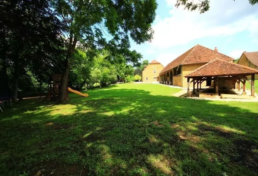 ホテル Domaine De Bersaillin