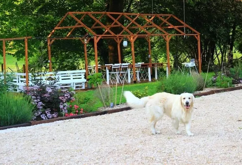 ホテル Domaine De Bersaillin