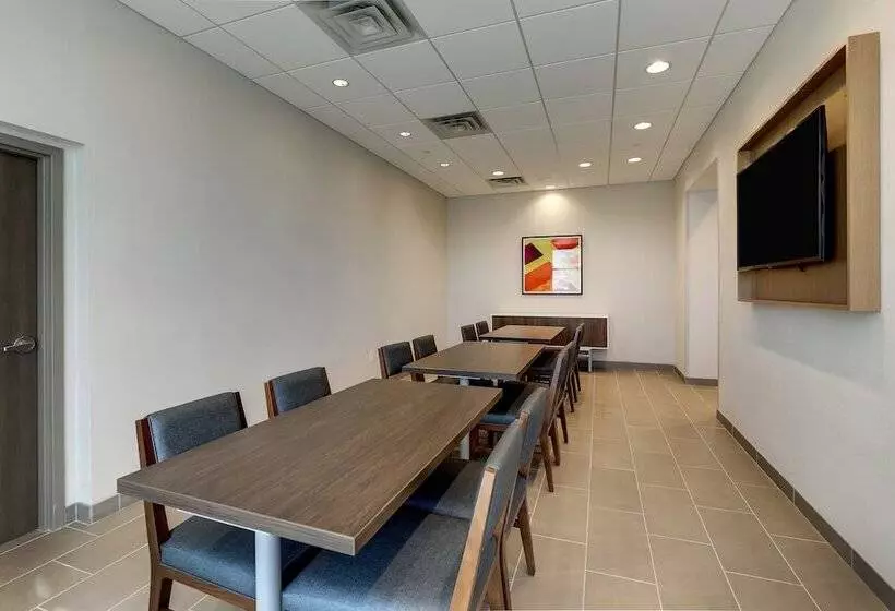 Hotelli Holiday Inn Express Holly Springs   Raleigh Area, An Ihg