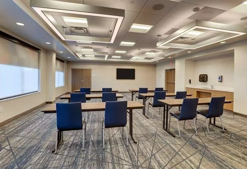 Hotelli Holiday Inn Express Holly Springs   Raleigh Area, An Ihg