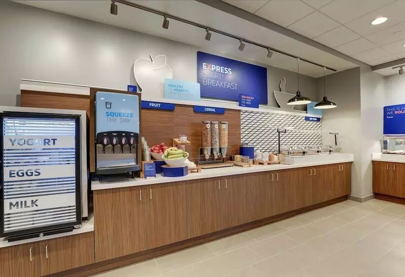 Hotelli Holiday Inn Express Holly Springs   Raleigh Area, An Ihg