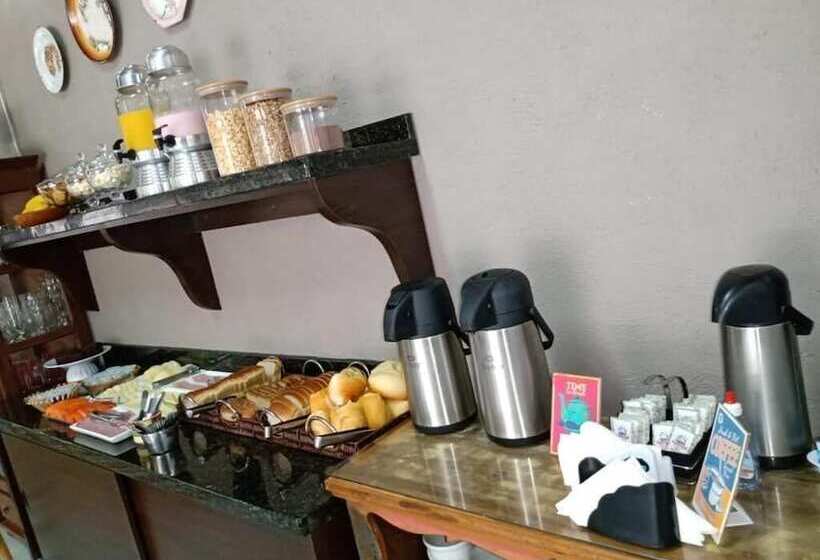 فندق Pousada Delville