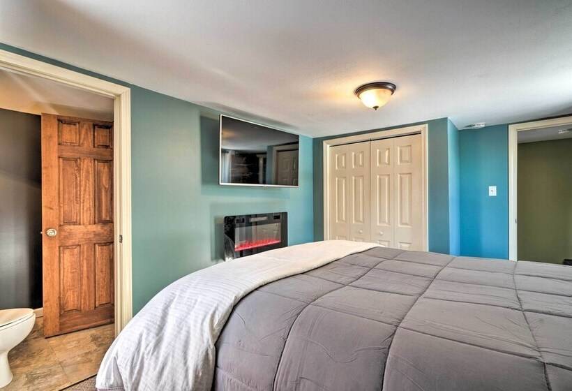 Lake Chautauqua Home < 1/2 Mile To Town & Water