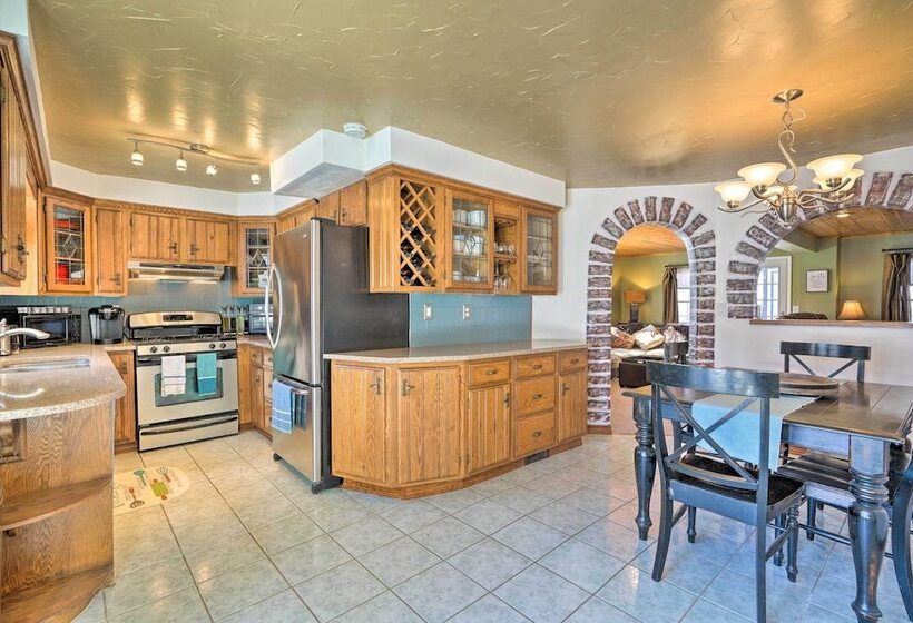 Lake Chautauqua Home < 1/2 Mile To Town & Water