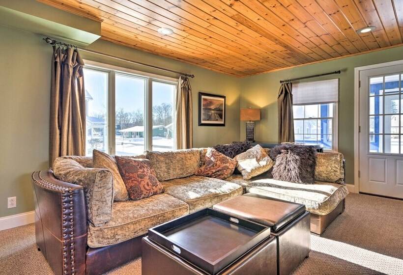 Lake Chautauqua Home < 1/2 Mile To Town & Water