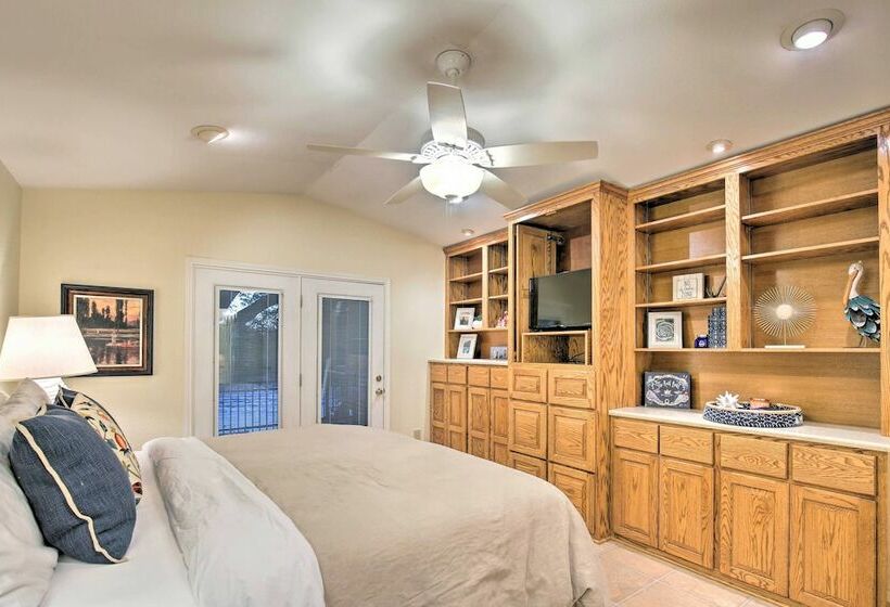 Lake Placid Paradise W/ Dock, Grill & Kayaks!